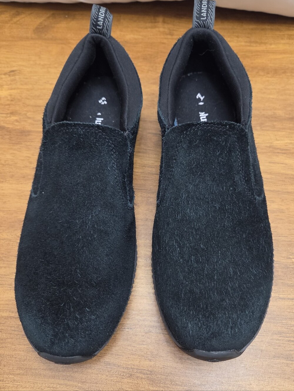 Columbia Men's Black Suede Slip-on Shoes 10.5, Ortholite EcoLT, Landroamer